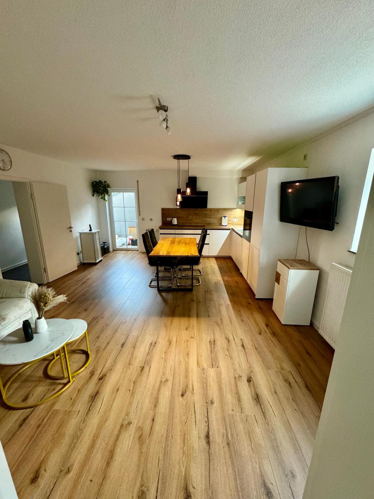 Apartment Adenauer Forst Ring